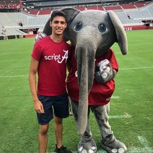 Meet your Posher, Daniel